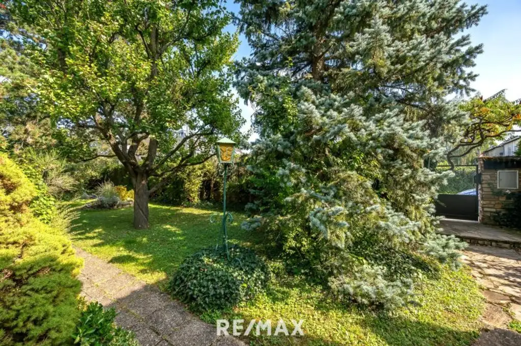 BAUTRÄGER AUFGEPASST: GRUNDSTÜCK FÜR 2 DOPPELHÄUSER | ODER 2 EINFAMILIENHÄUSER