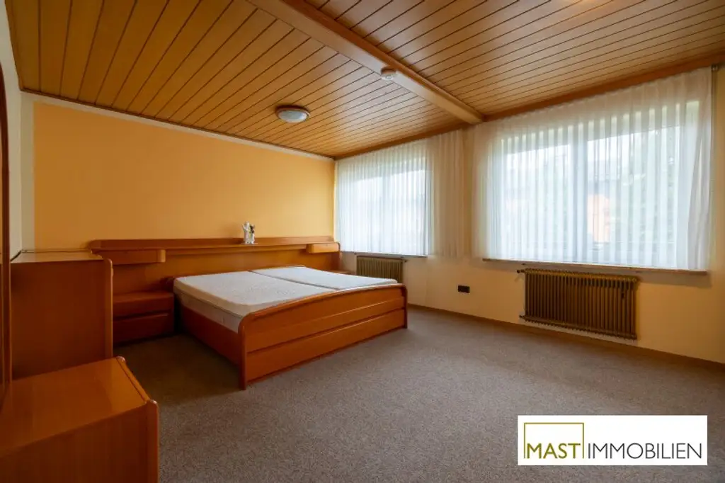 Charmant möblierte 3 Zimmer Wohnung mit Gartenbenutzung in idyllischer Lage von Gurnitz