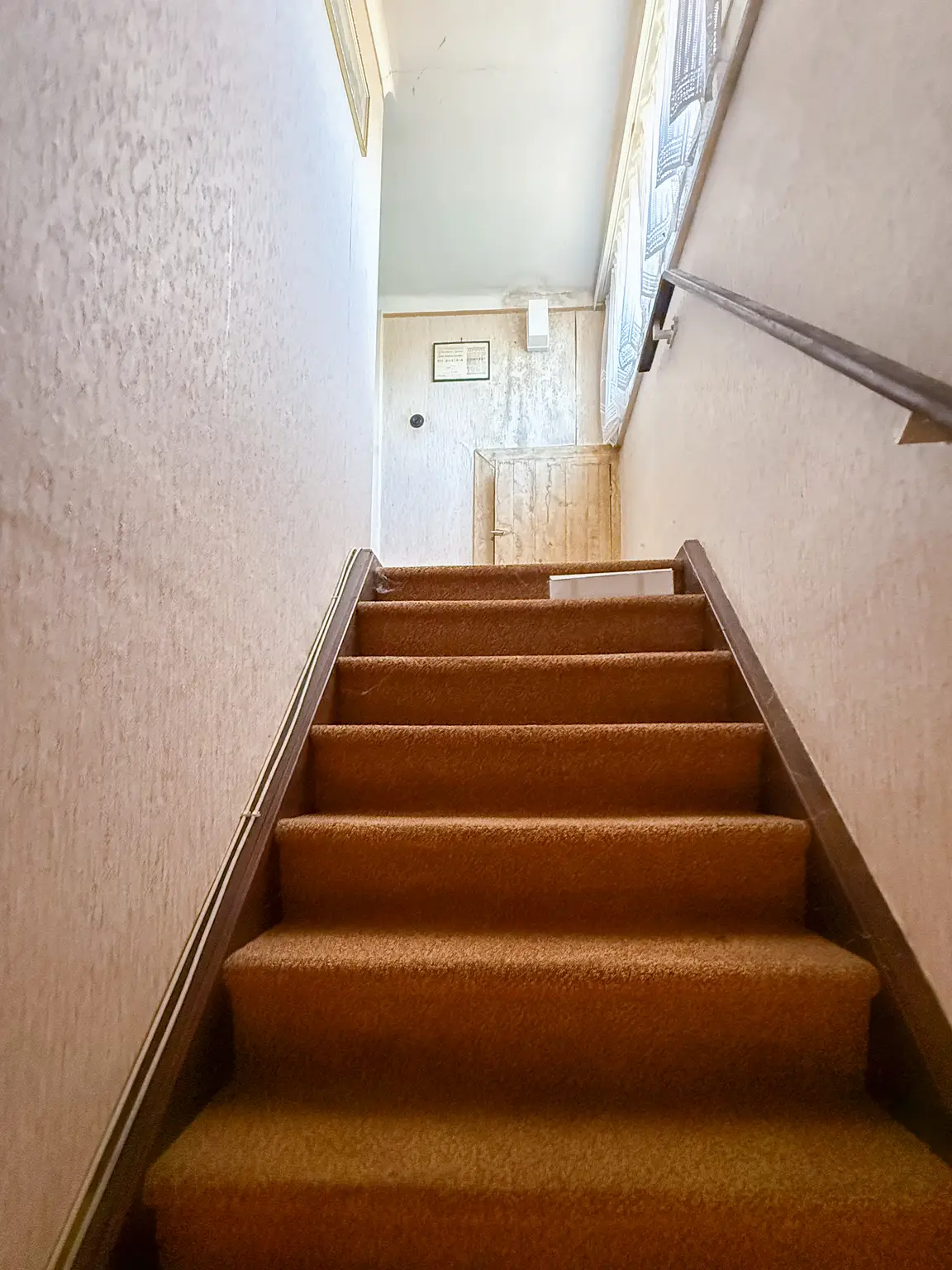 Bestand revitalisieren oder neu durchstarten ? 861 m² Grundstück mit Entwicklungspotenzial!