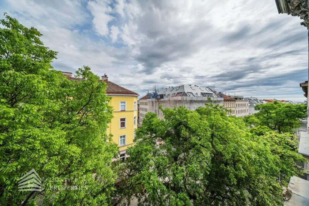 Sanierungsbedürftiges bestandsfreies Zinshaus mit Dachgeschoss, Nähe Thaliastraße