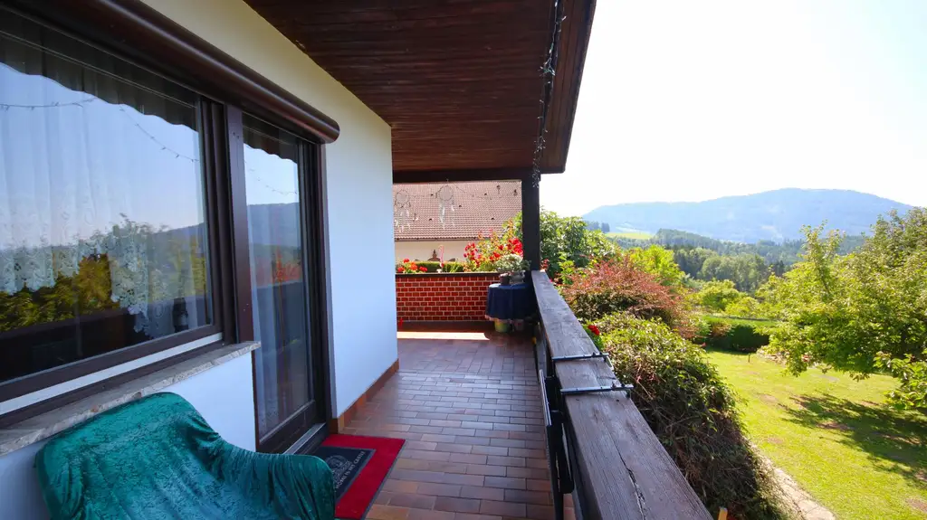 Wohnen wo andere Urlaub machen - Haus mit Traumaussicht nahe Stubenbergsee