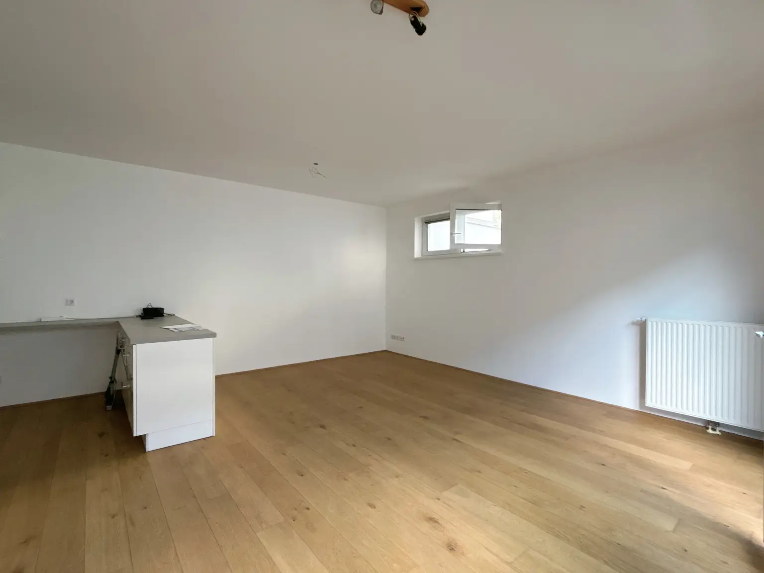 Gartenwohnung ~ 2 Zimmer ~ südlich ausgerichtet ~ inkl. Parkplatz