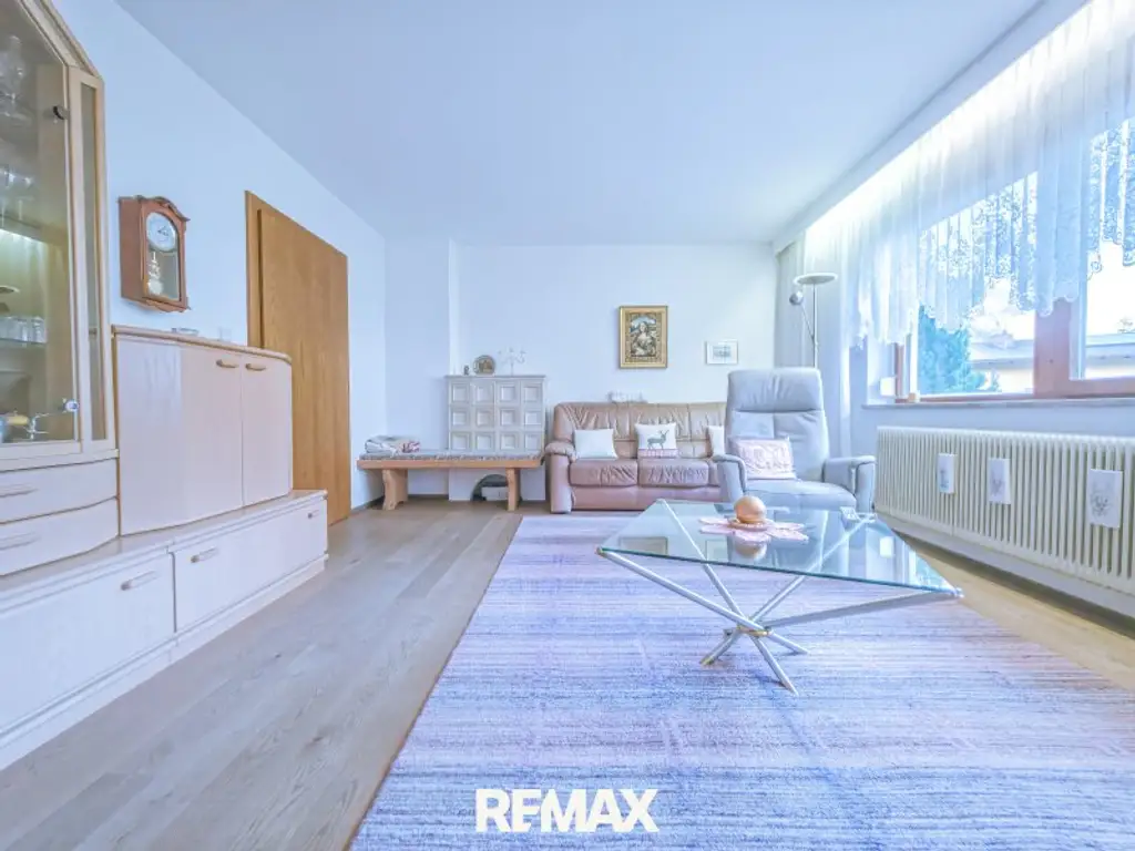 Familienfreundliches Mehrfamilienhaus mit traumhaftem Garten in Nassereith!