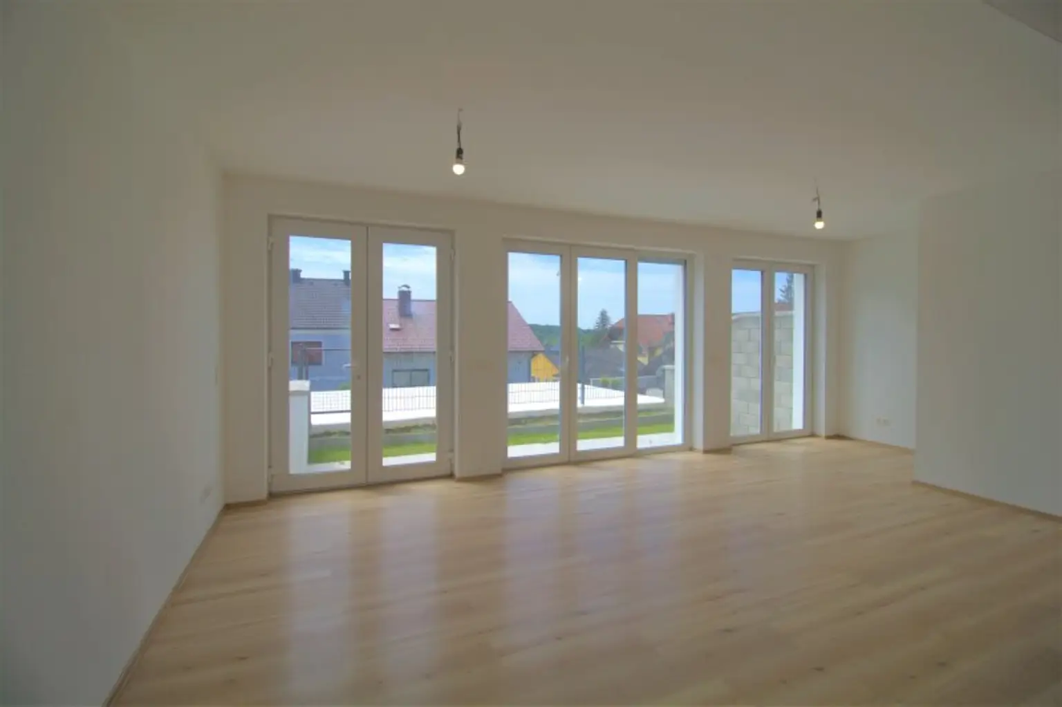 Wohnbereich mit Terrassenausgang