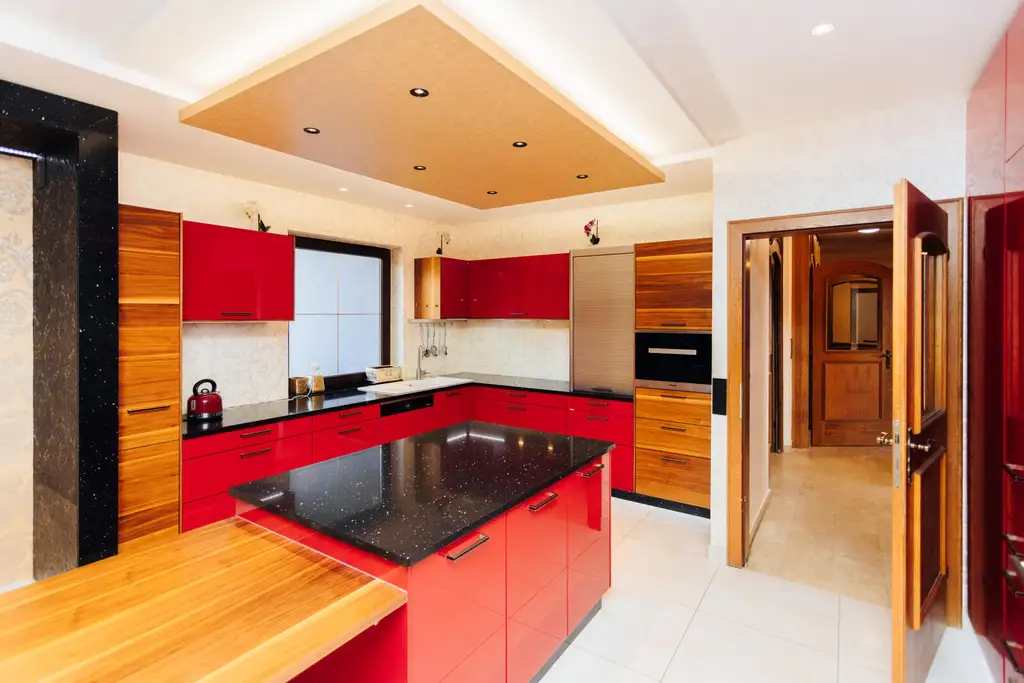 8252 Mönichwald: Familienfreundliches Wohnhaus mit 12 Zimmern und Designerküche mit traumhaftem Berg-Ausblick im Ski- und Wandergebiet Hochwechsellifte sowie interessanter touristischen Vermietungsoption