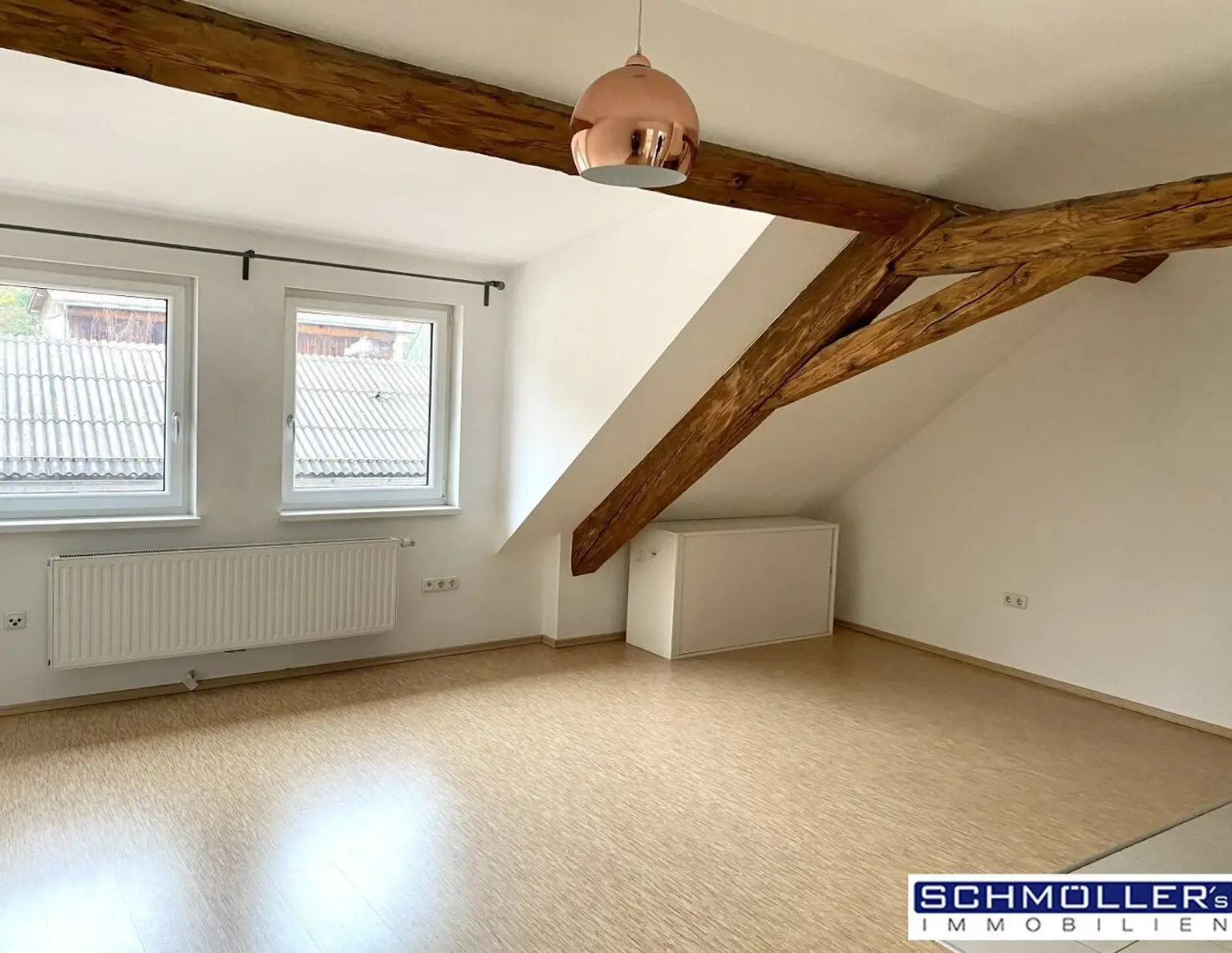 Charmante 2 Zimmer-Dachgeschoss-Wohnung im Zentrum