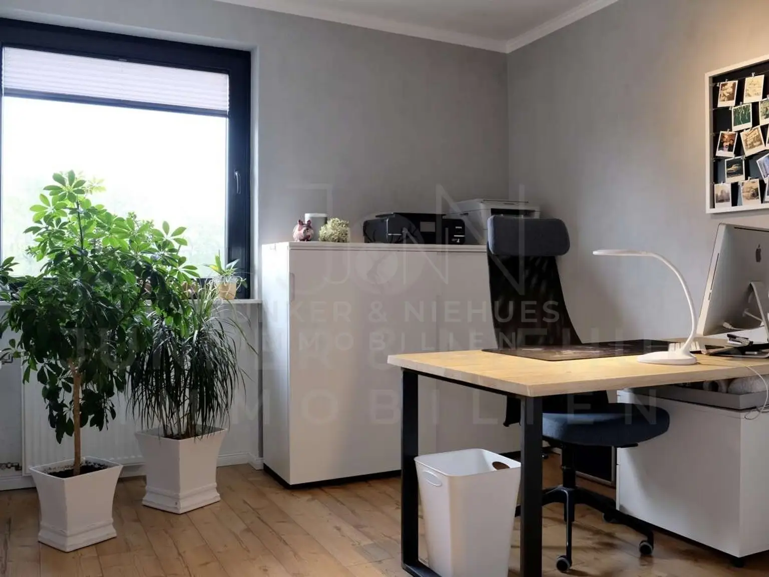 Arbeitszimmer
