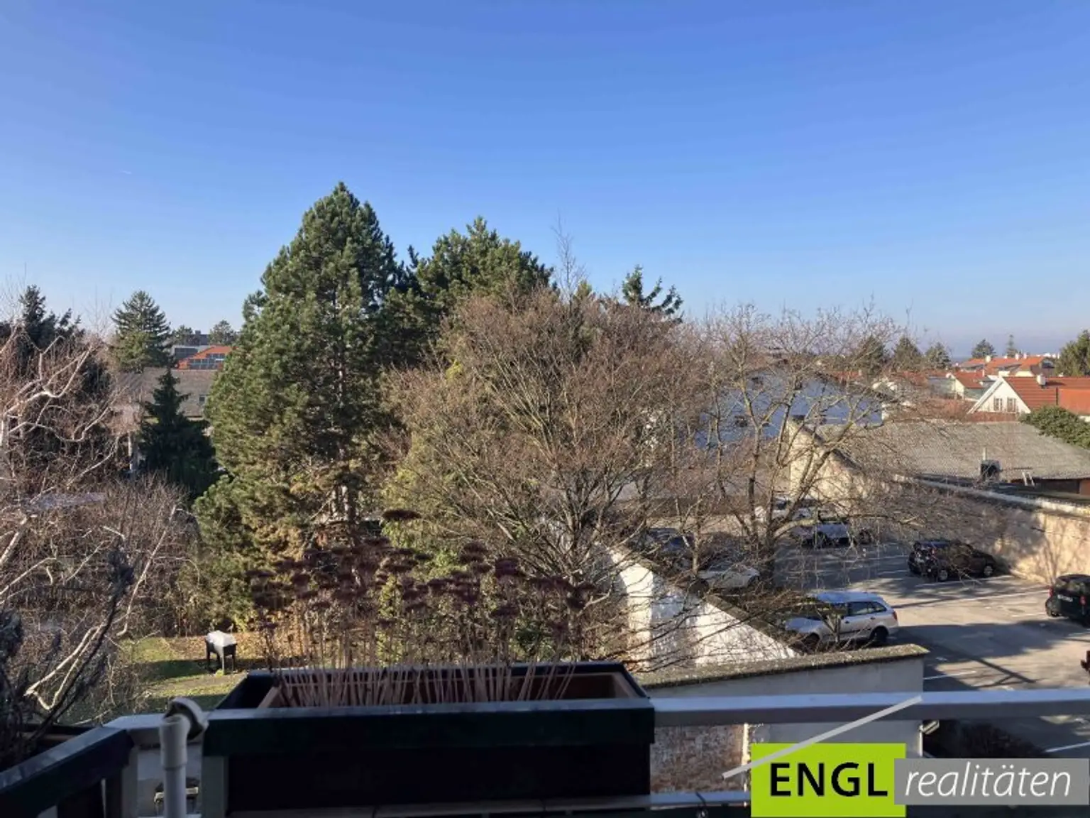 Balkon mit Ausblick Richtung Innenhof