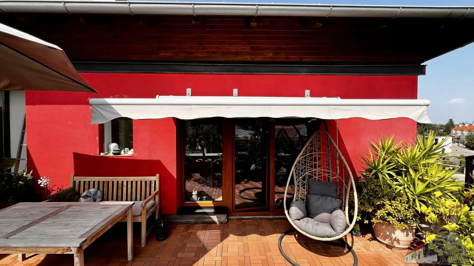 4-Zimmer-Dachgeschoß-Wohnung PLUS Garten im Naturparadies