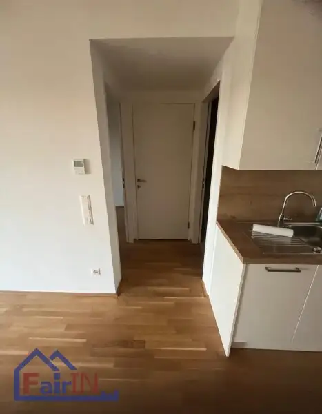 Top Lage*** 2-Zimmer Wohnung mit Balkon***ZU VERMIETEN!