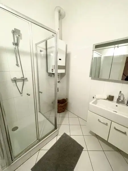 Ruhige Innenhofwohnung beim Belvedere!