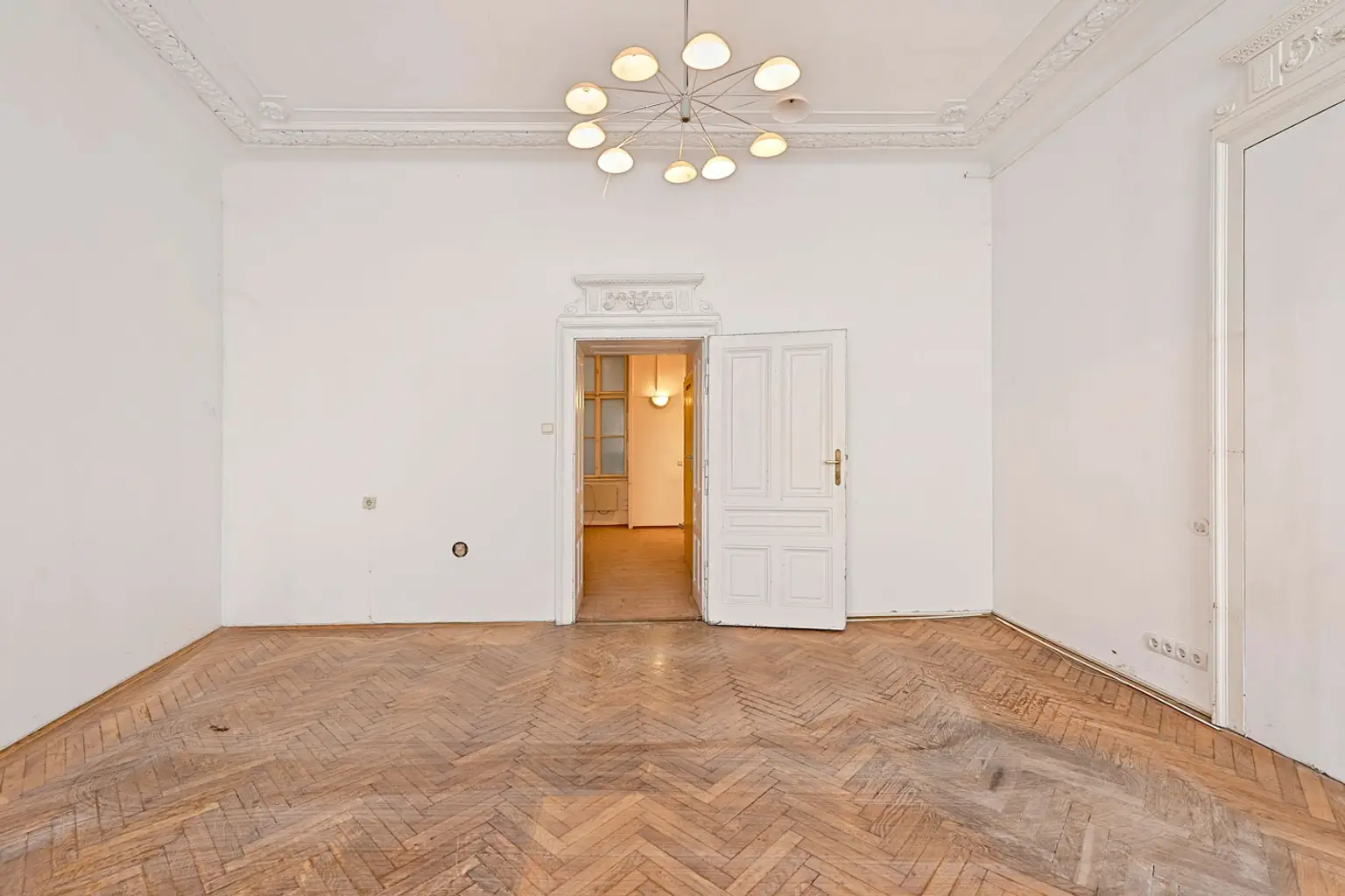 Altbaucharme mit großem Potenzial – 5-Zimmerwohnung im Herzen von Margareten