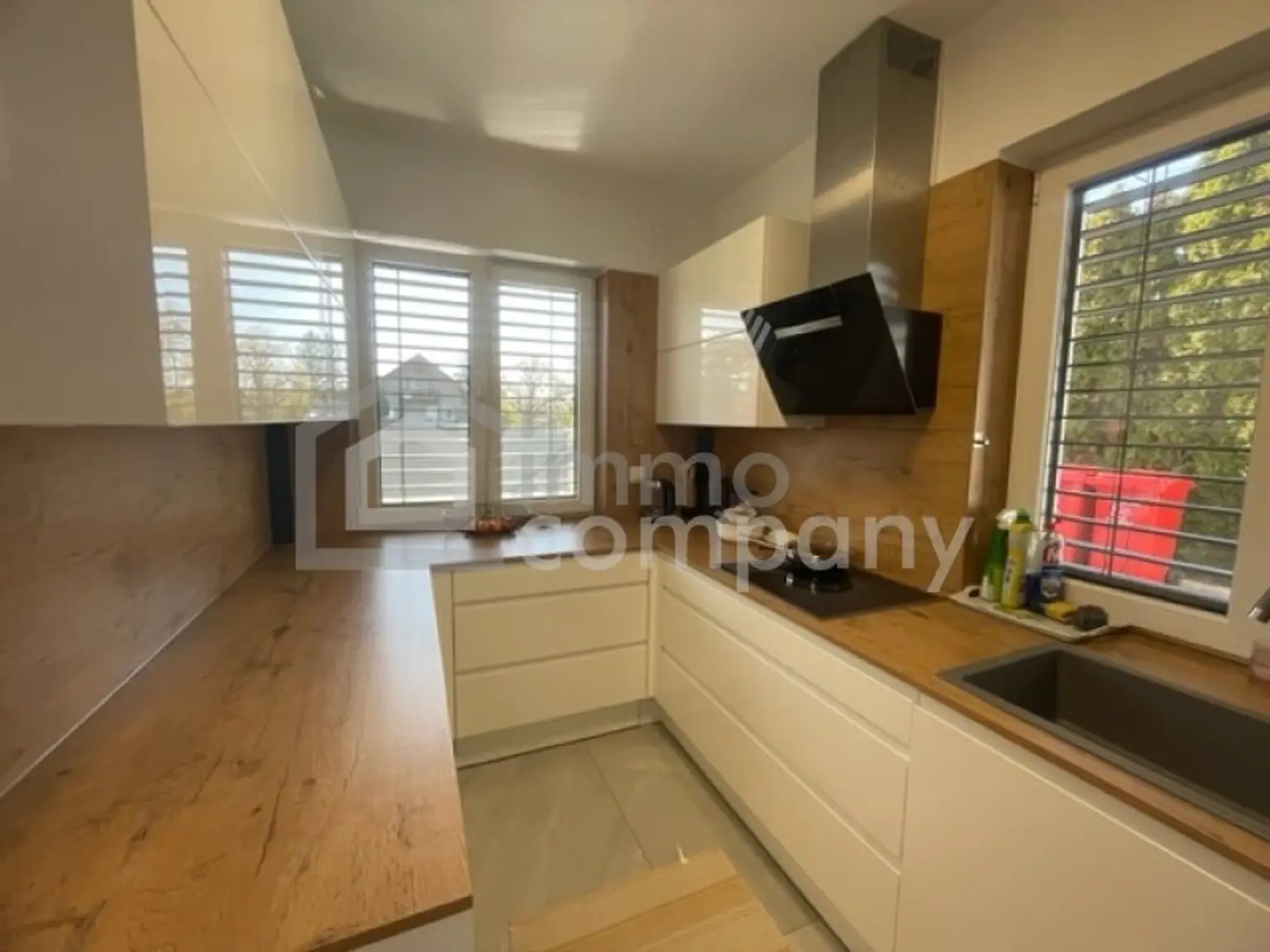 Luxuriöses Wohnen in Gerasdorf bei Wien - Doppelhaushälfte mit Traumterrasse, Parkett & moderner Ausstattung für 699.000 €