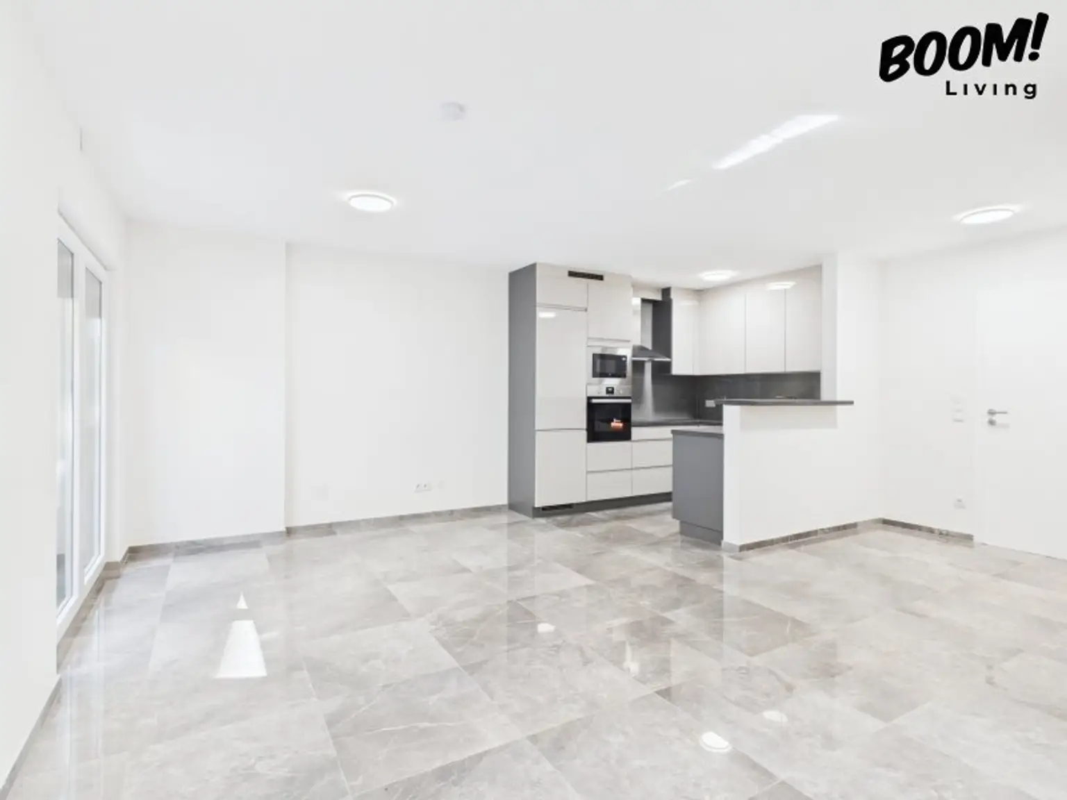 Modernes Reihenhaus in Himberg – Neubau mit Garten, Terrassen und perfekter Verkehrsanbindung ! ! !