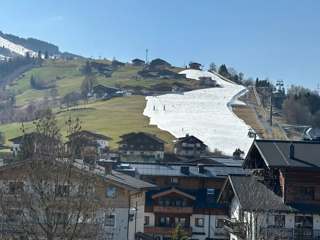 Exklusives Penthouse in Kaprun in unmittelbarer Skiliftnähe mit touristischer Nutzung!