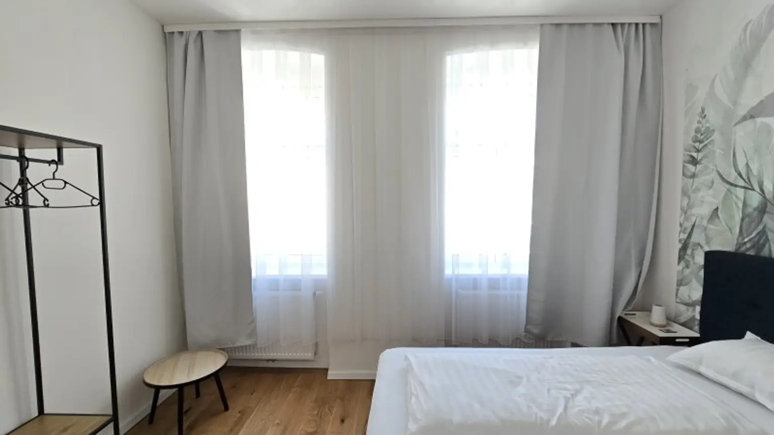 Schöne 3 Zimmer Wohnung, komplett Neu saniert vor einem Jahr