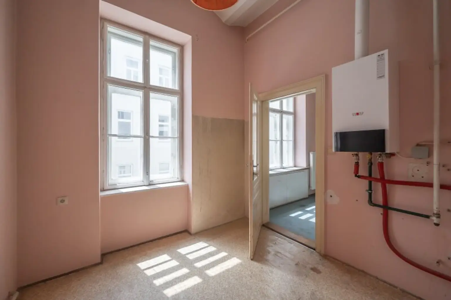 Hidden Gem in the Heart of the 6th – Historic Charm Meets Future Vision!