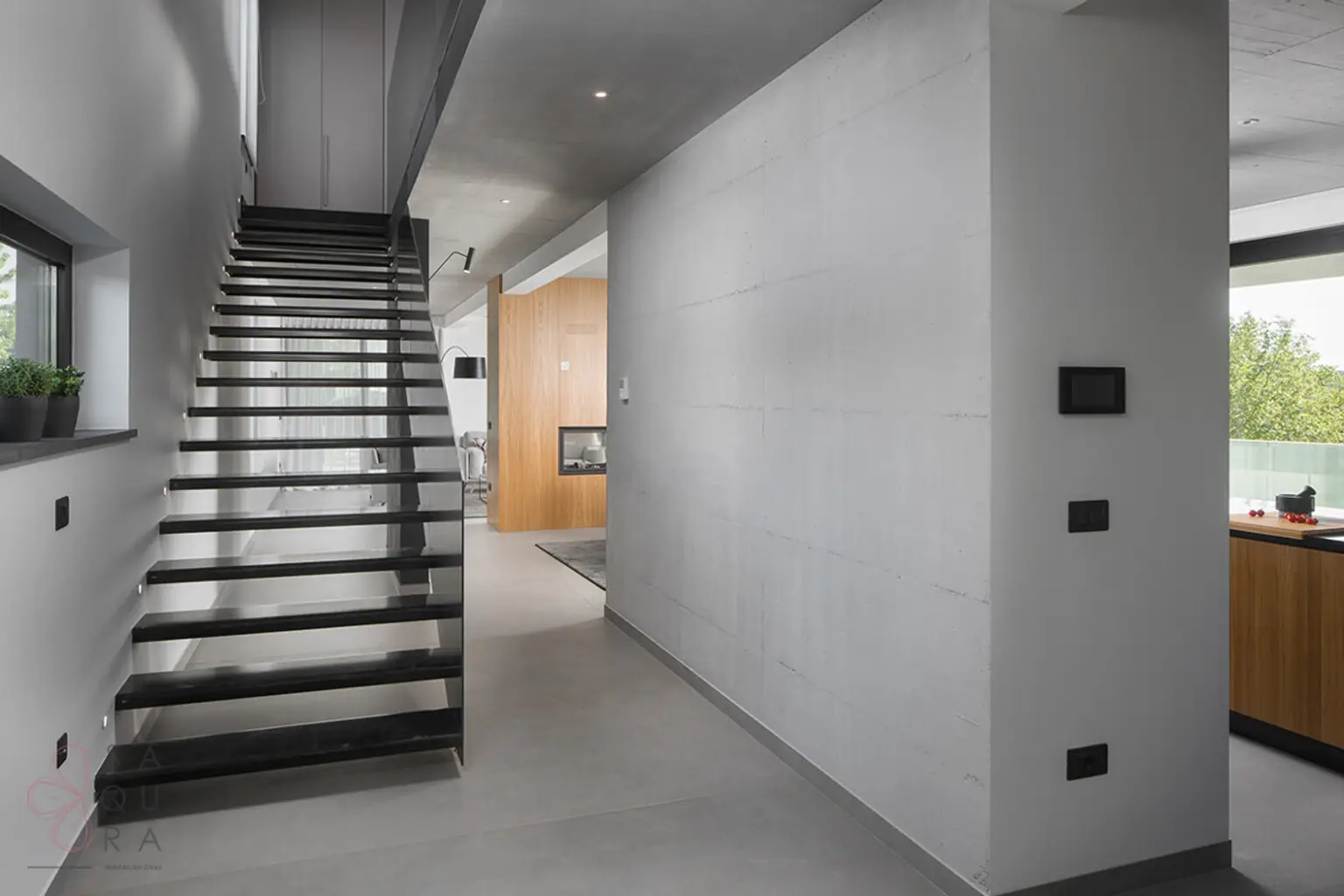 Zeitgenössische Villa in Pazin – Luxus, Privatsphäre und mediterrane Eleganz