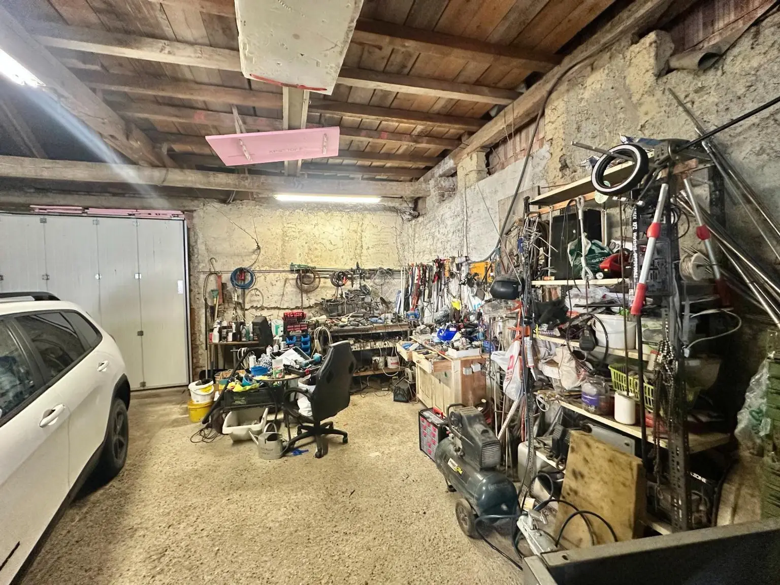 Garage