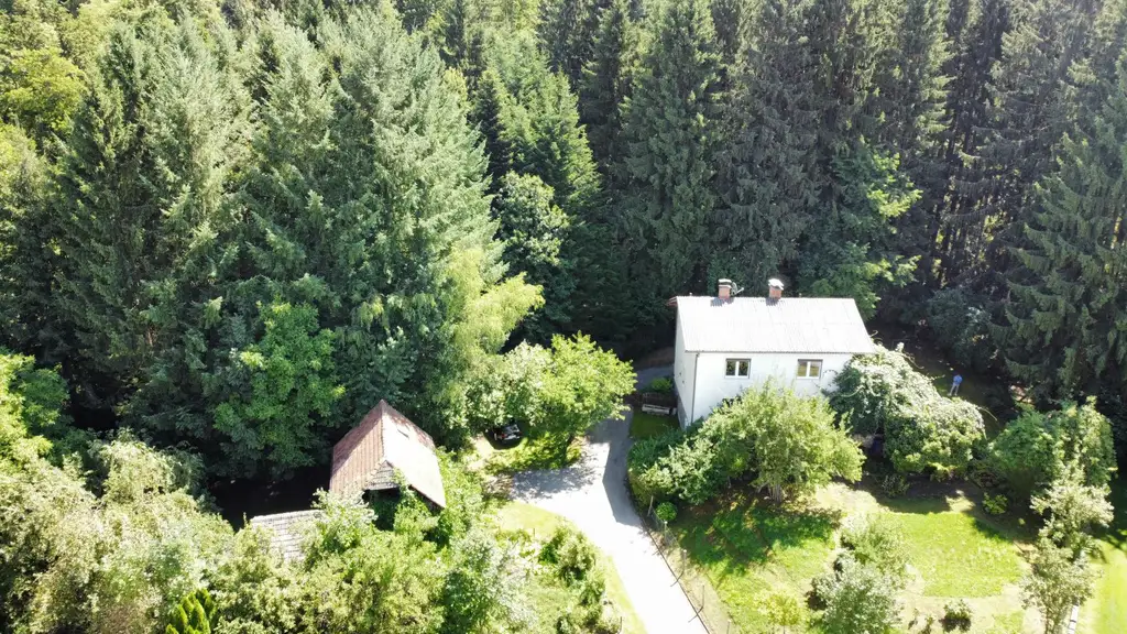Ein- oder 2 Familienhaus in toller Lage