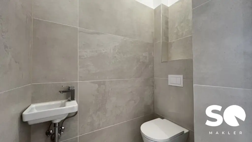 #SQ - CHARMANTE GARCONNIERE - Mitten im 16ten - Top 32