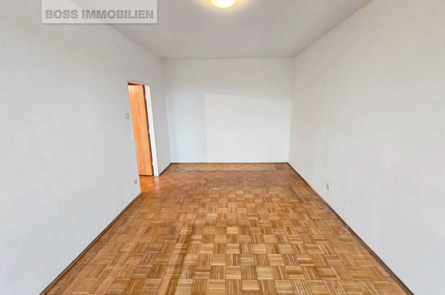 26 Schlafzimmer