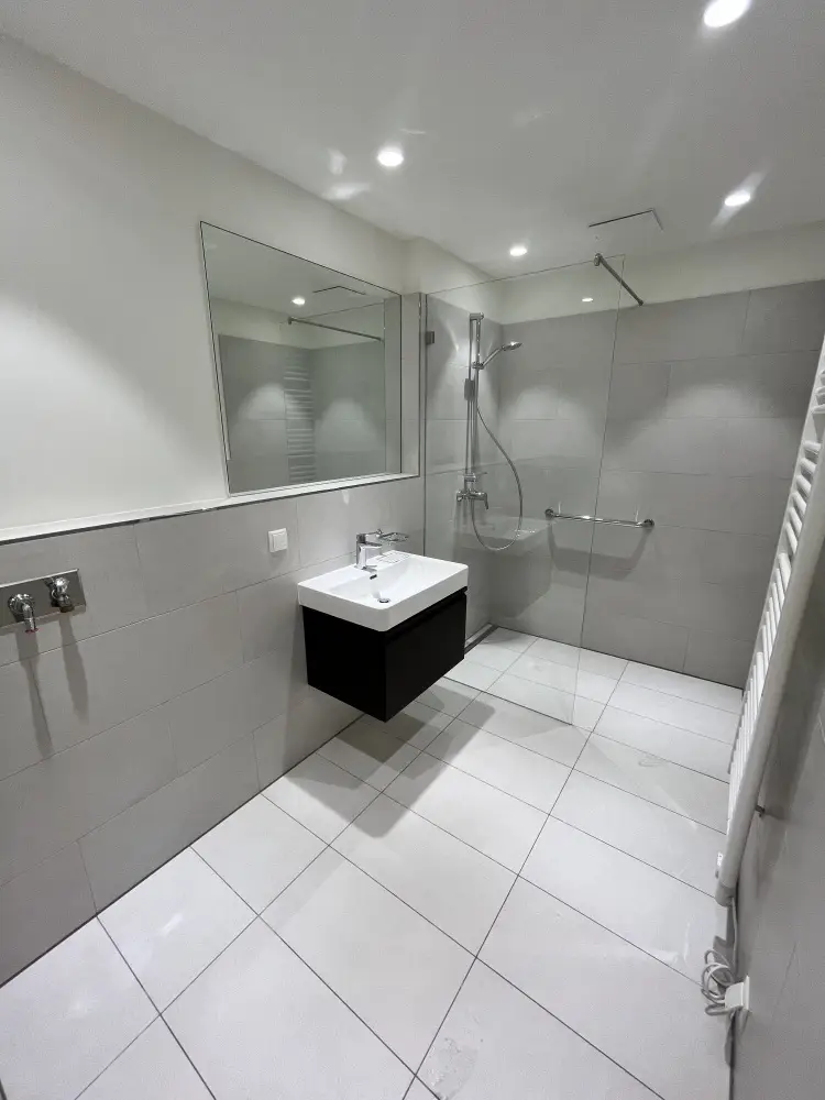Badezimmer EG
