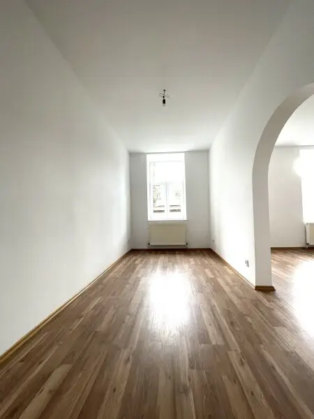 Altbaucharme- neu sanierte - 2 Zimmer Wohnung - Kleingasse