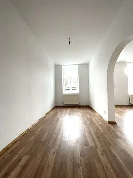 Altbaucharme- neu sanierte - 2 Zimmer Wohnung - Kleingasse