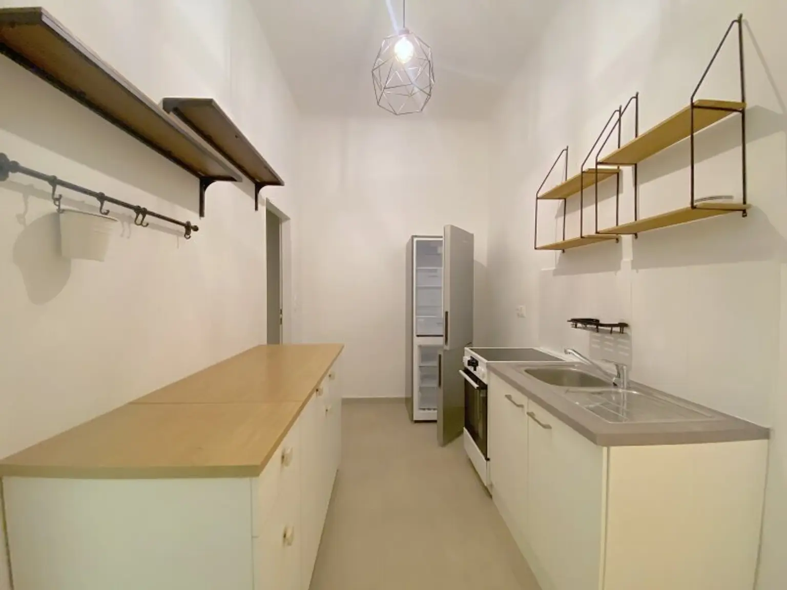 Generalsanierte Altbauwohnung nähe U4 Margaretengürtel