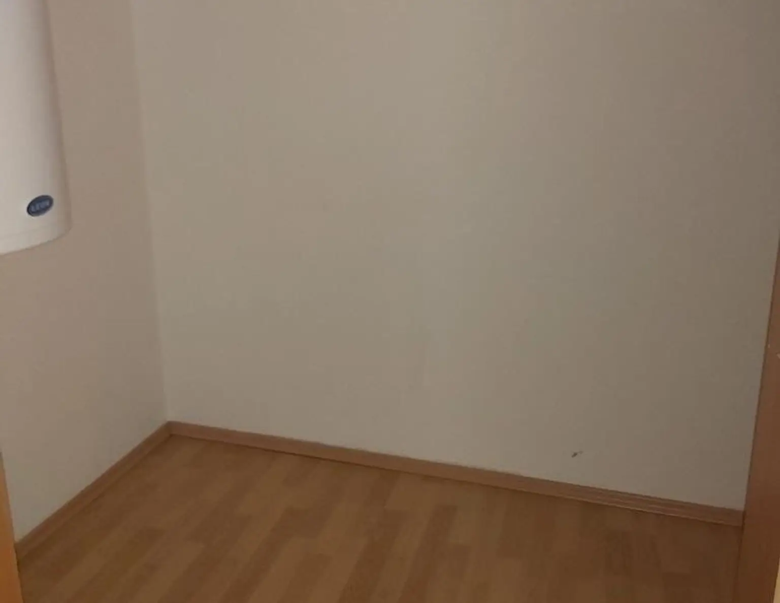 Günstige 2-Zimmer-Dachgeschosswohnung mit Küchenblock in Krieglach im Mürztal zu mieten !