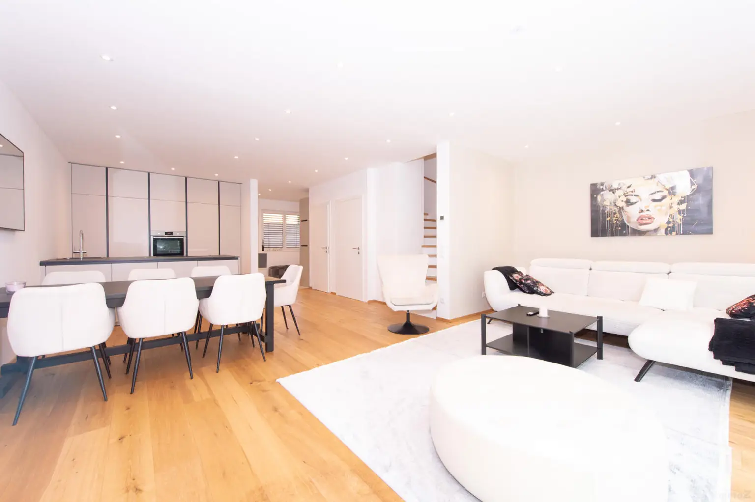 Stylisches Zuhause in Hart bei Graz – modern, bezugsbereit & neuwertig vollmöbliert