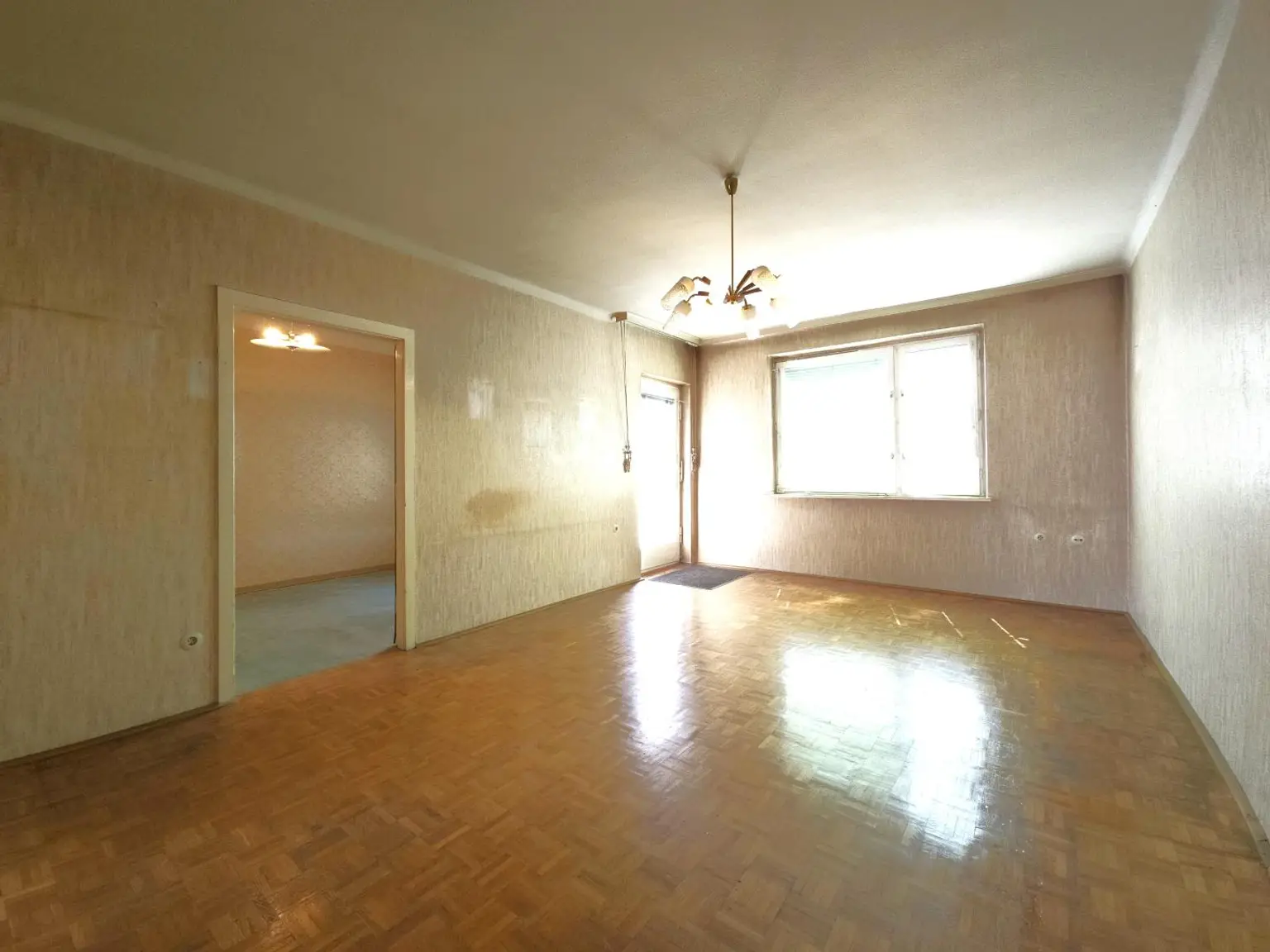 62 m² zum freien Gestalten in bester Lage | 2-Zimmer-Wohnung mit Loggia im Alsergrund