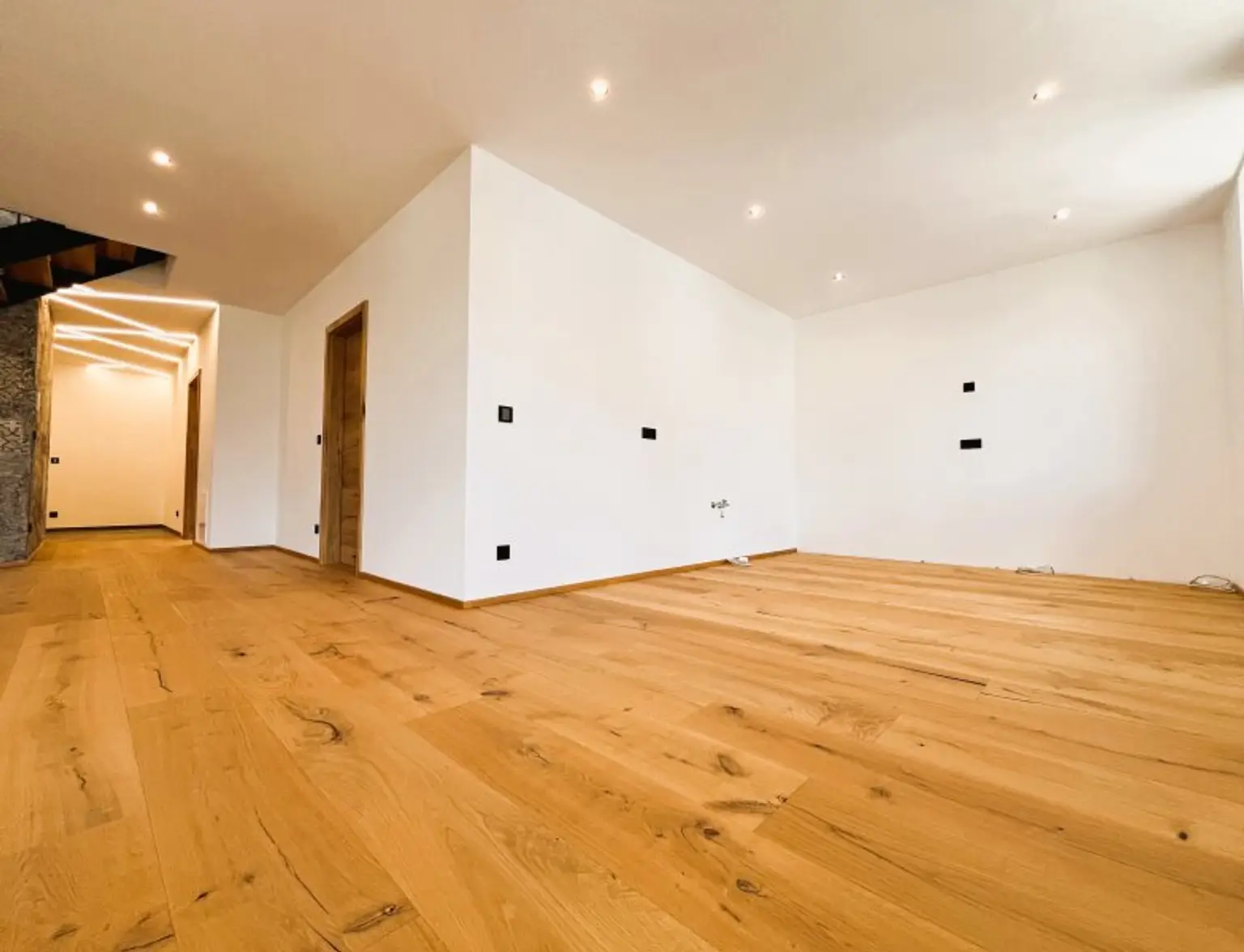 Wohn-/Essbereich mit ca. 66m²
