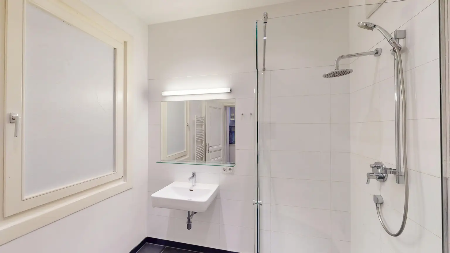 Gepflegte Altbauwohnung I Wilhelminenstraße