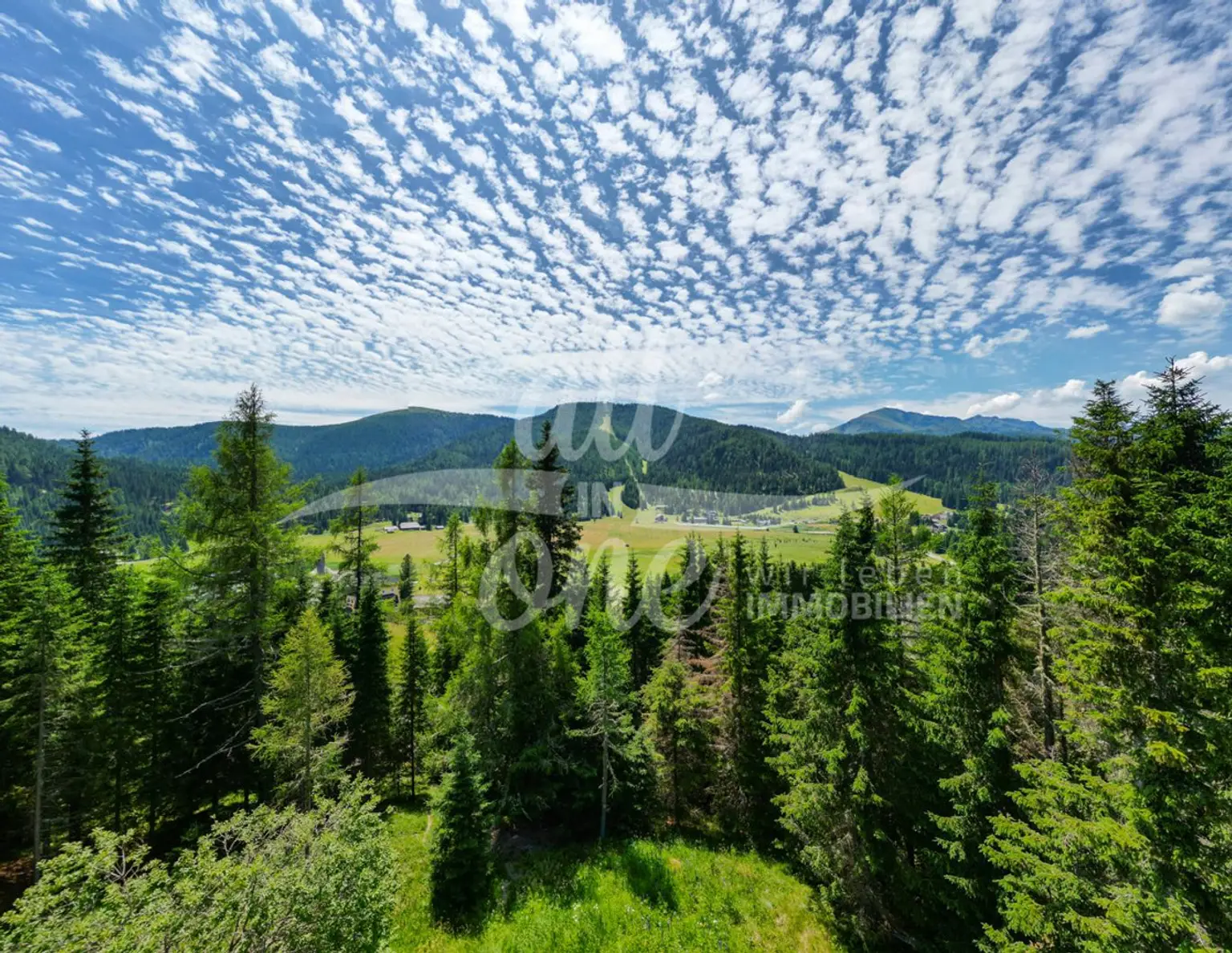 Freizeitwohnsitz- sonniger Baugrund mit Ausblick auf der Flattnitz