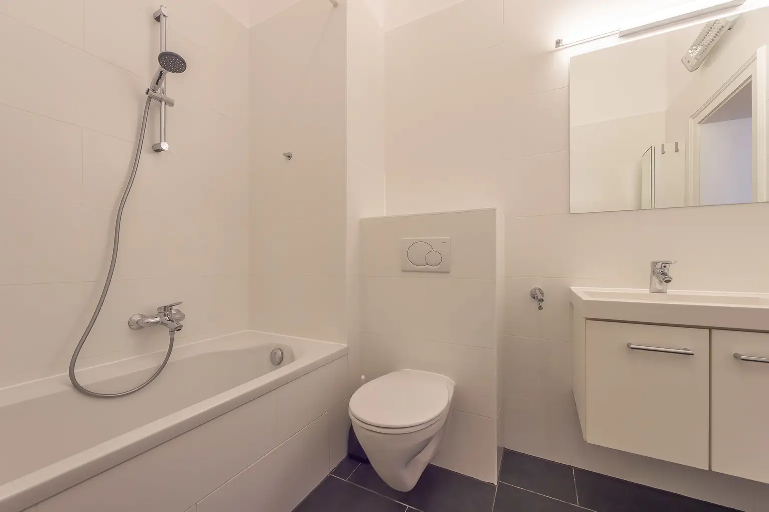 Badezimmer 2