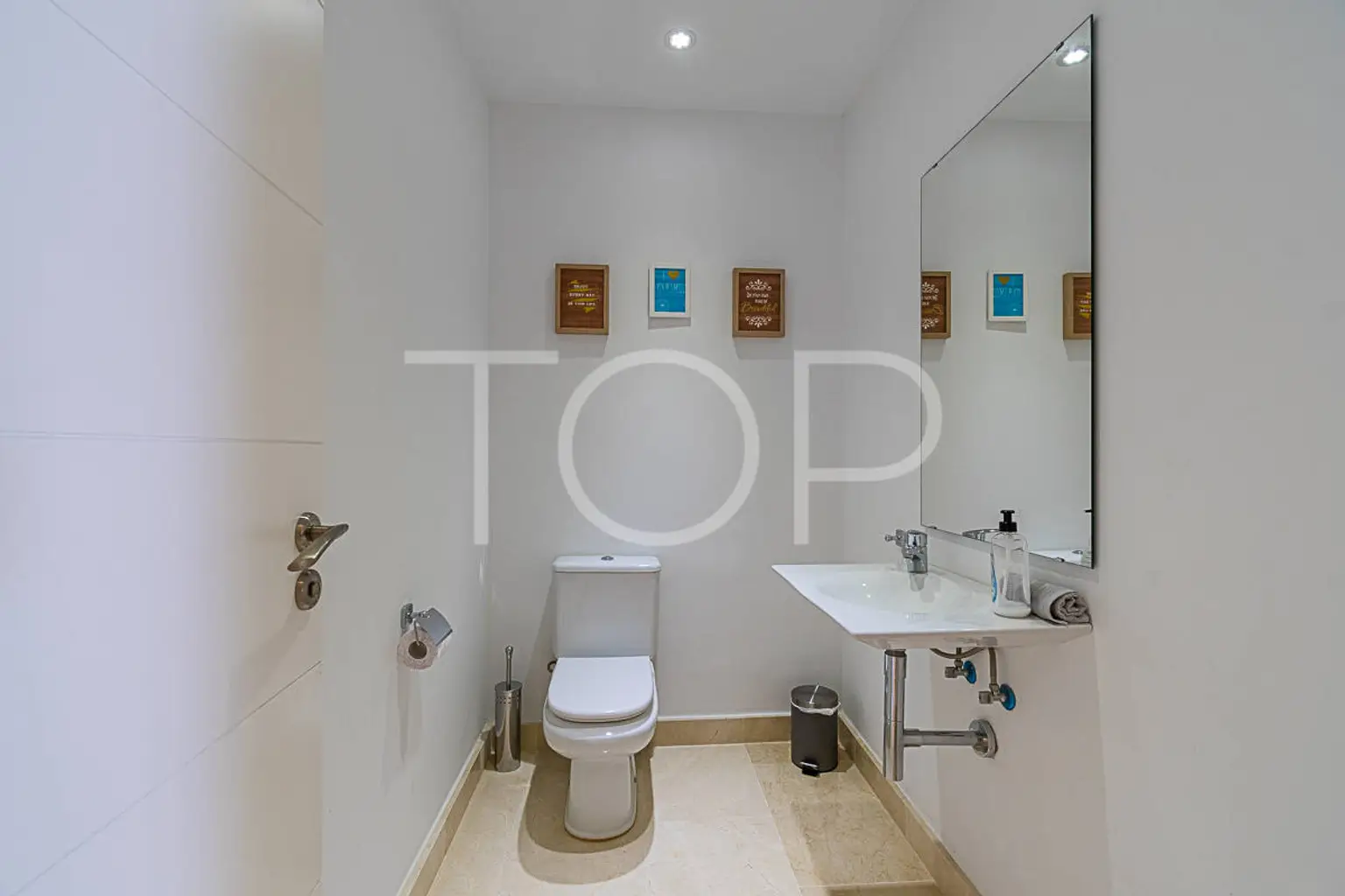 Apartament-La-Caleta-Toilet-Tenerife