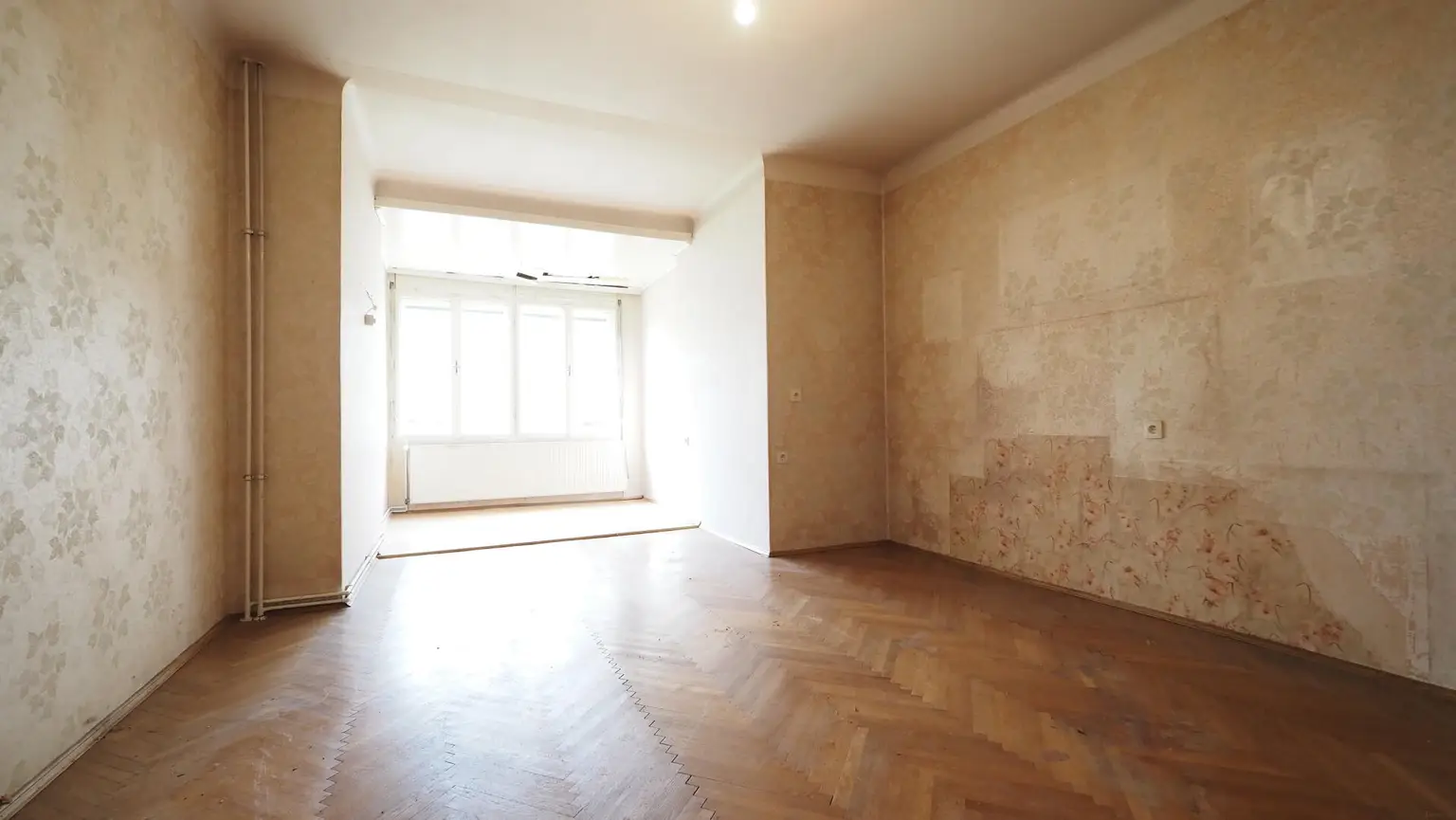 Rarität am Hasnerplatz - Einfamilienhaus zum Sanieren!