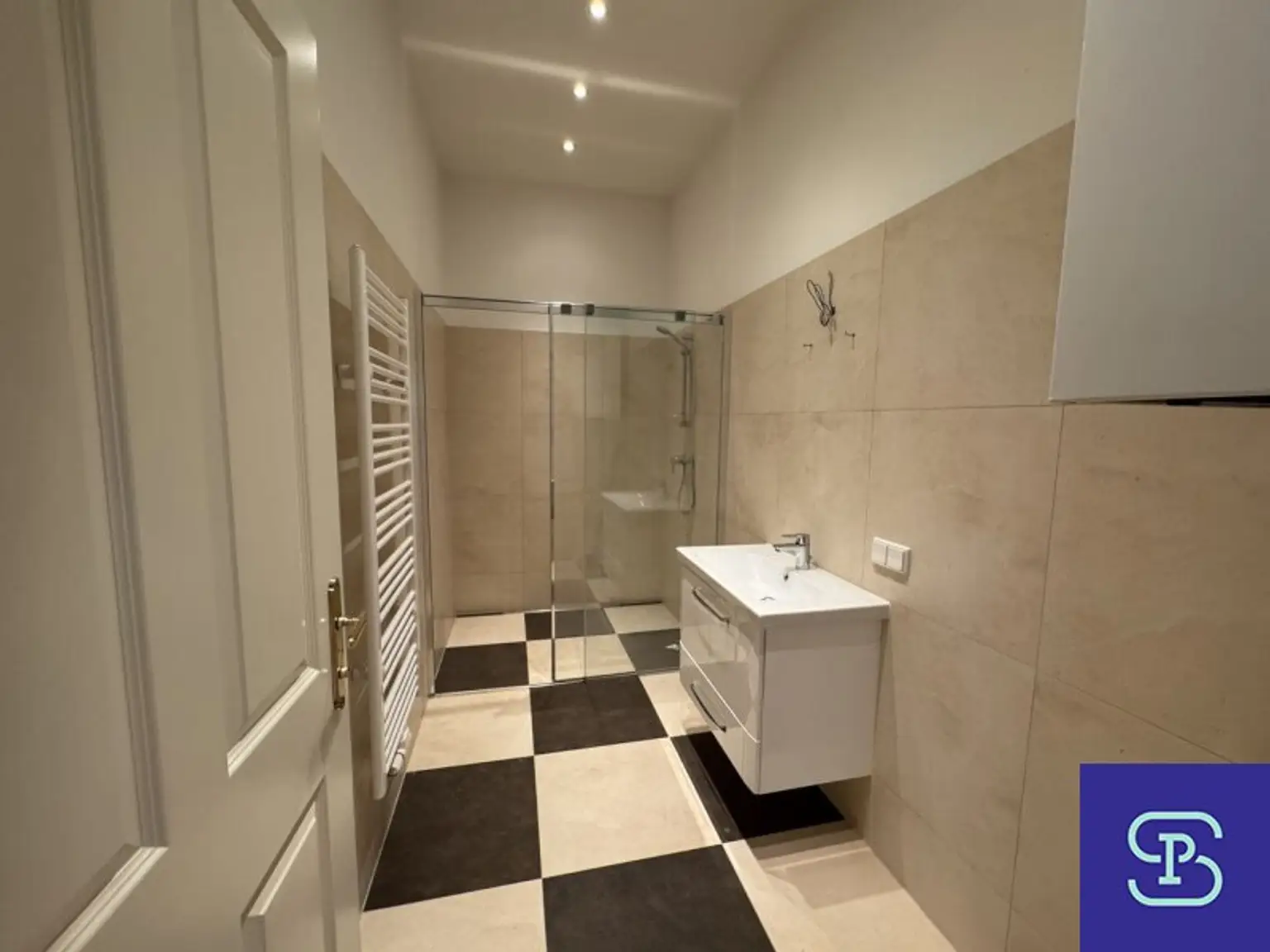 Provisionsfrei: Unbefristeter 138m² Stilaltbau Nähe Belvedere und Hauptbahnhof - 1040 Wien