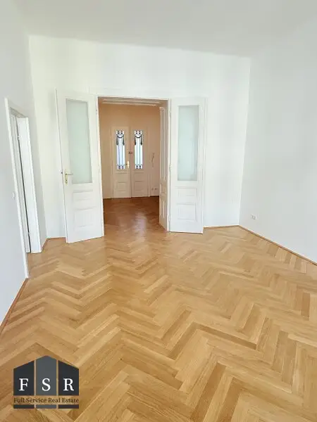 Super helle 2,5-Zimmer-Wohnung beim Siebenbrunnenplatz