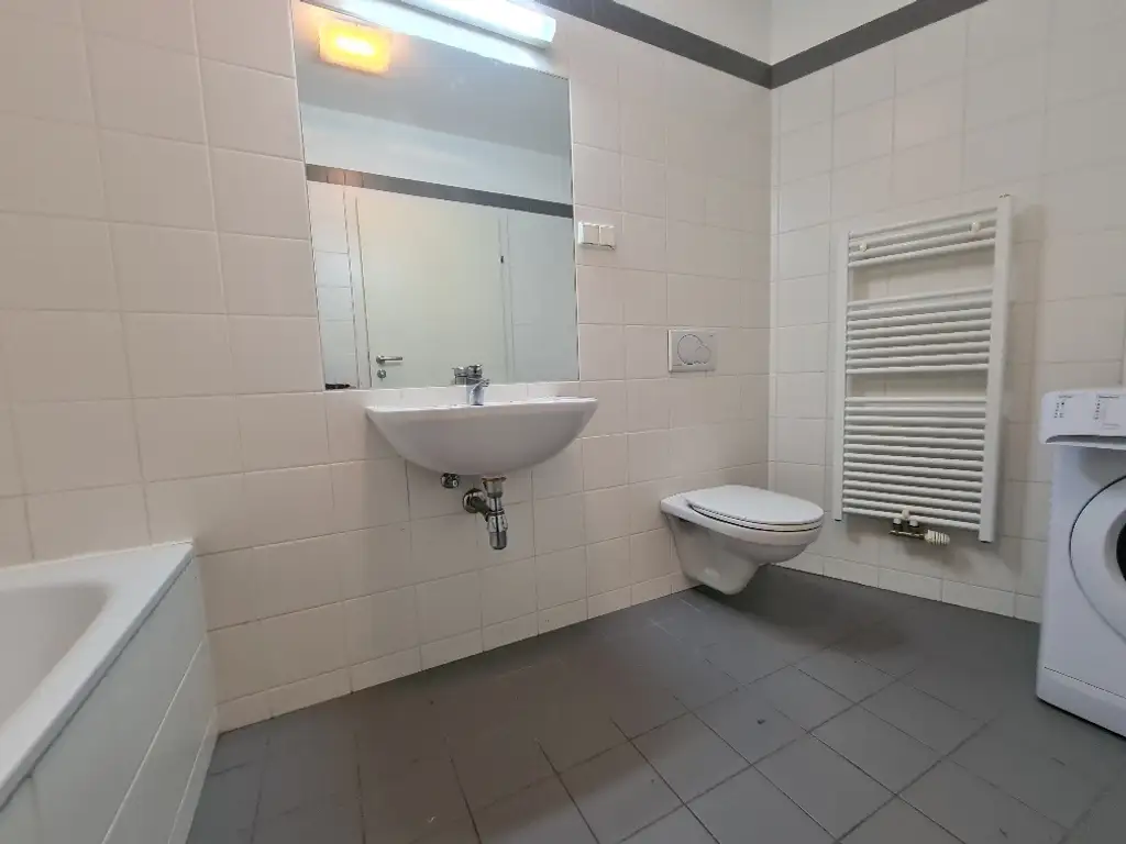 Geräumige Einraumwohnung!