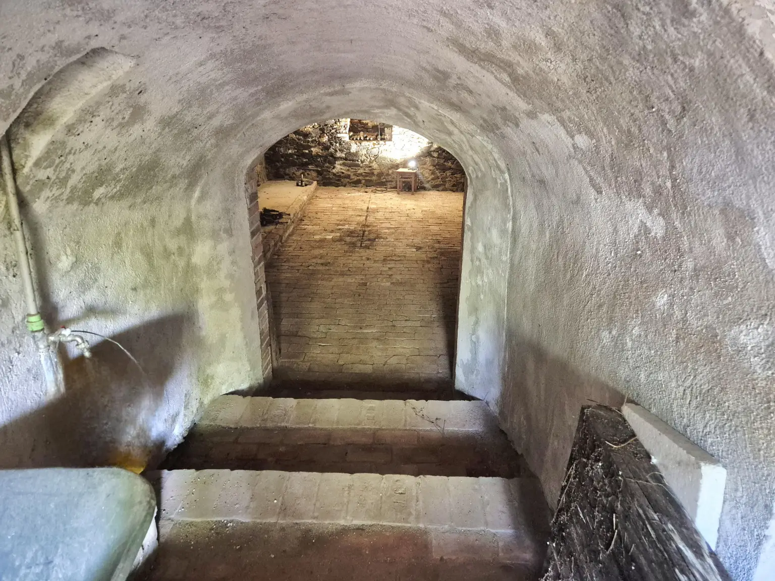 Vorraum Kellergewölbe