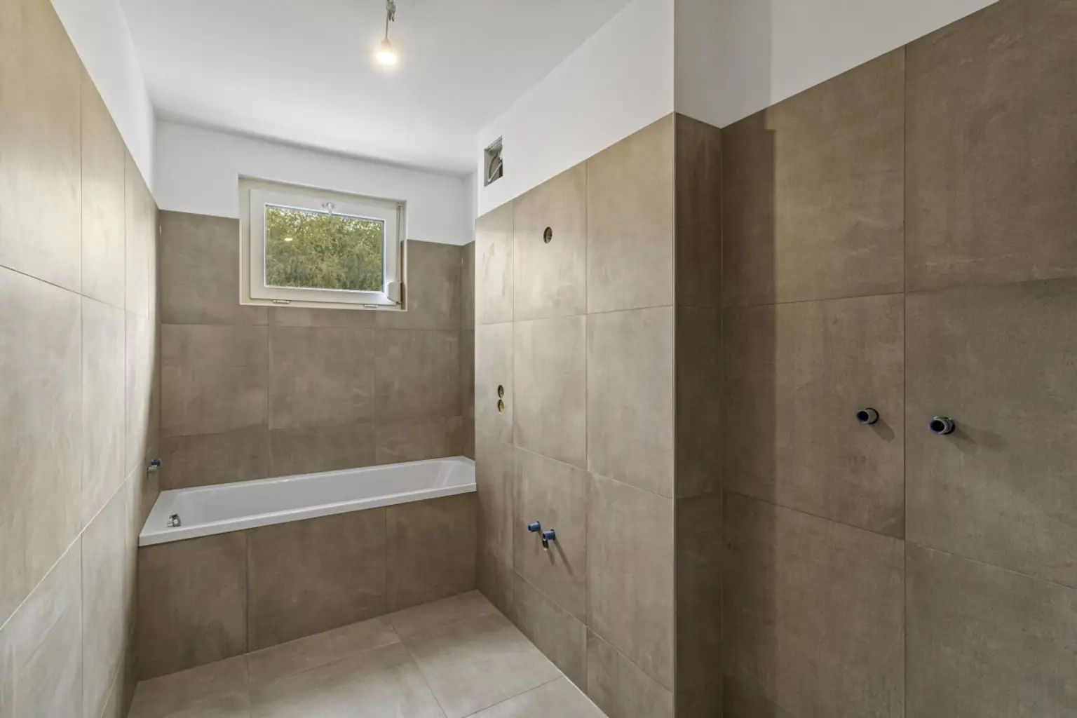 K | ++ HIGHLIGHT ++ 3 Zimmer-Wohnung mit BALKON & LICHT | Prima Service Immobilien