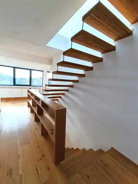 Über den Dächern von Wien – Exklusive Dachgeschoss-Maisonette mit Weitblick und direkter U4-Anbindung Unter St. Veit
