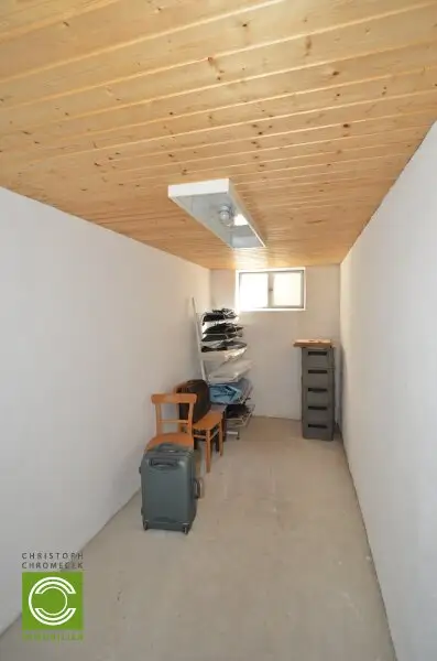 CHRISTOPH CHROMECEK IMMOBILIEN - SULZ IM WIENERWALD - Traumhafter Baugrund mit Blockhaus in Grün-Ruhelage!