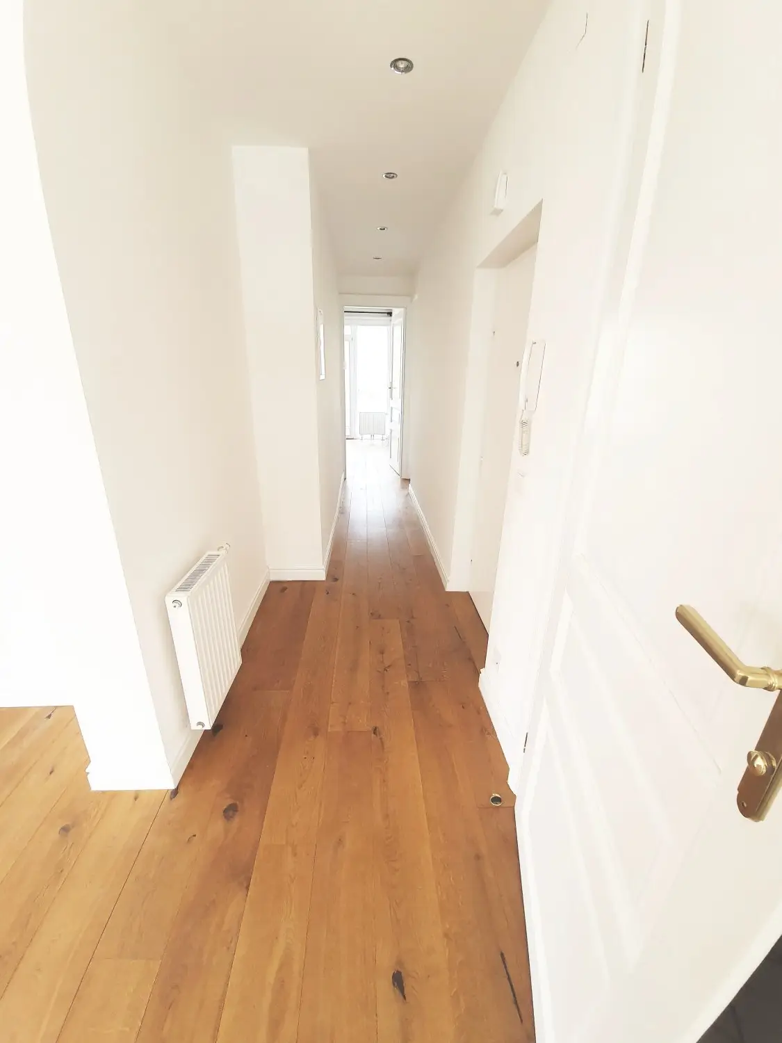 Moderne 3-Zimmer-Wohnung mit 2 Balkonen und hochwertiger Ausstattung in Glanzing