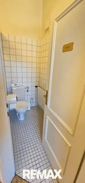 1. WC