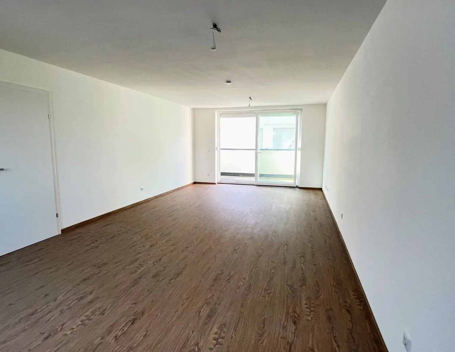 Charmante Dachgeschosswohnung mit Terrasse!