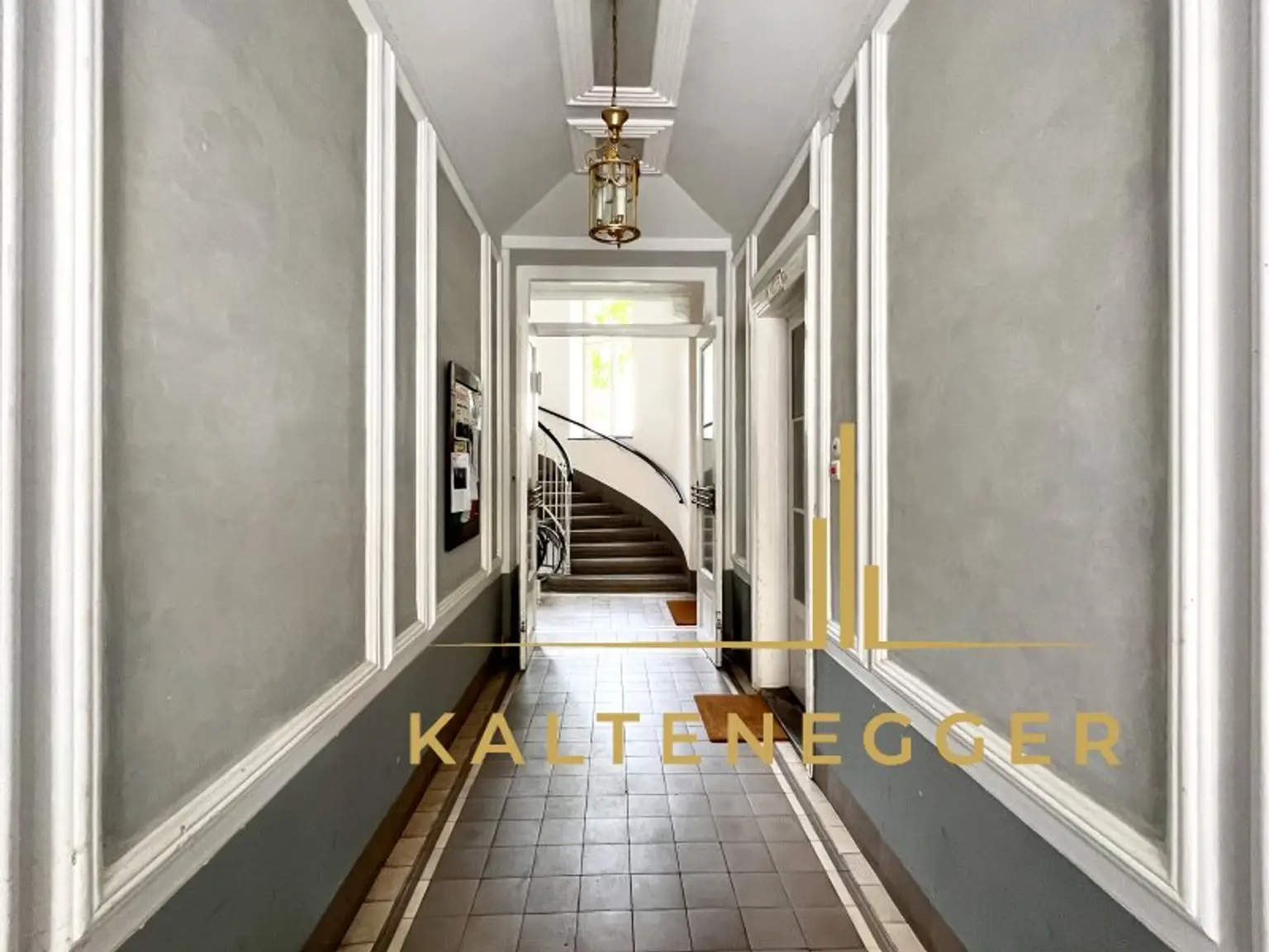 Nussdorf: Premium-Dachgeschoss mit Galerie und Loggia auf Gründerzeithaus – Erstbezug